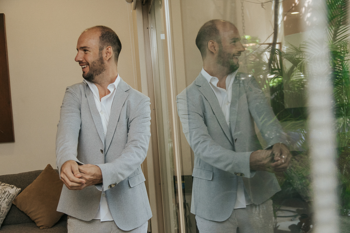 Groom portraits at Chringuito Tulum Wedding in Mexico by Caro Navarro Photography