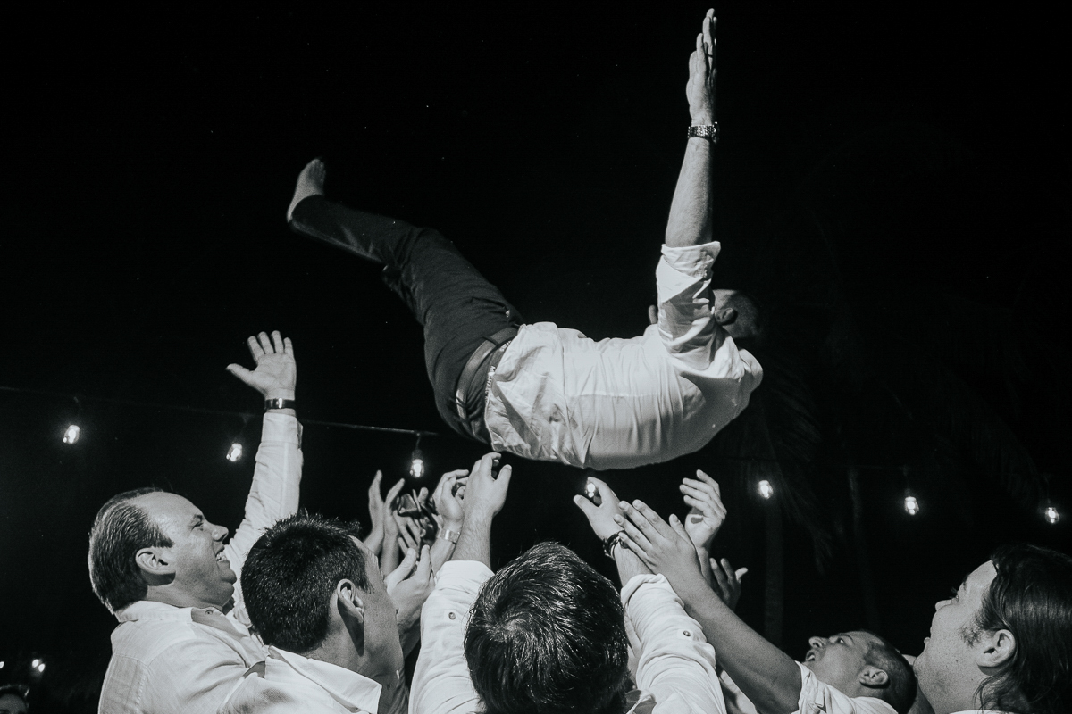 Akiin Beach Tulum Wedding in Mexico by Caro Navarro Photography