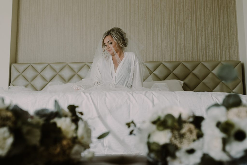 Bridal portraits with veil at Moon Palace Wedding by Caro Navarro Photography