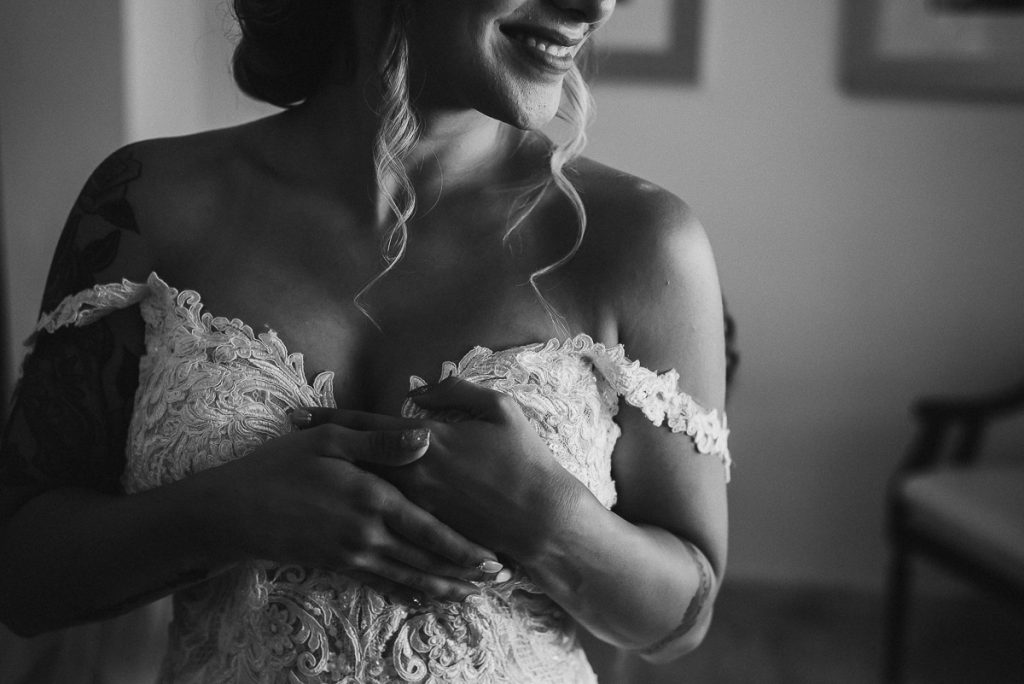 Black and white bridal portraits at Now Sapphire Riviera Cancun Wedding by Caro Navarro Photography