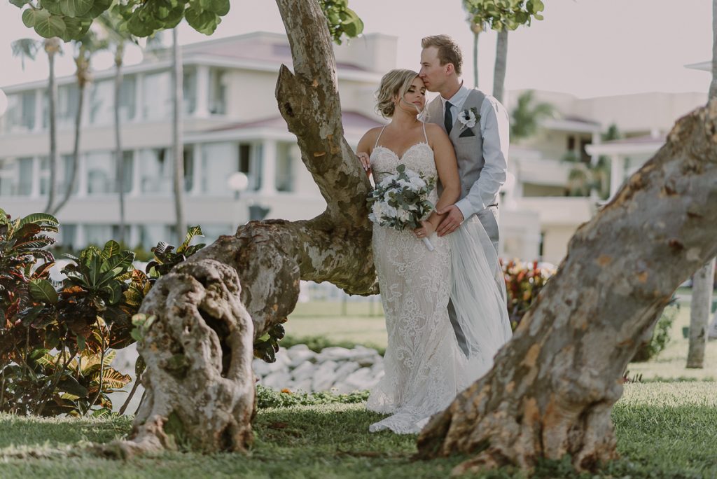 Moon Palace Nizuc Winter wedding by Caro Navarro Photography