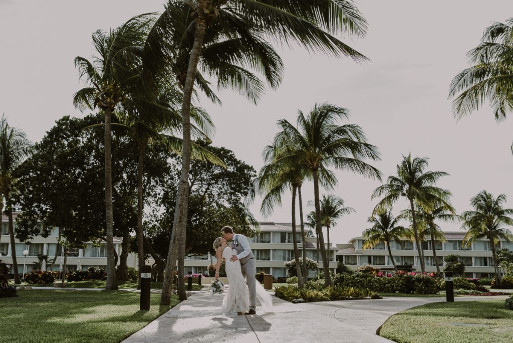 Moon Palace Nizuc Cancun Wedding by Caro Navarro Photography