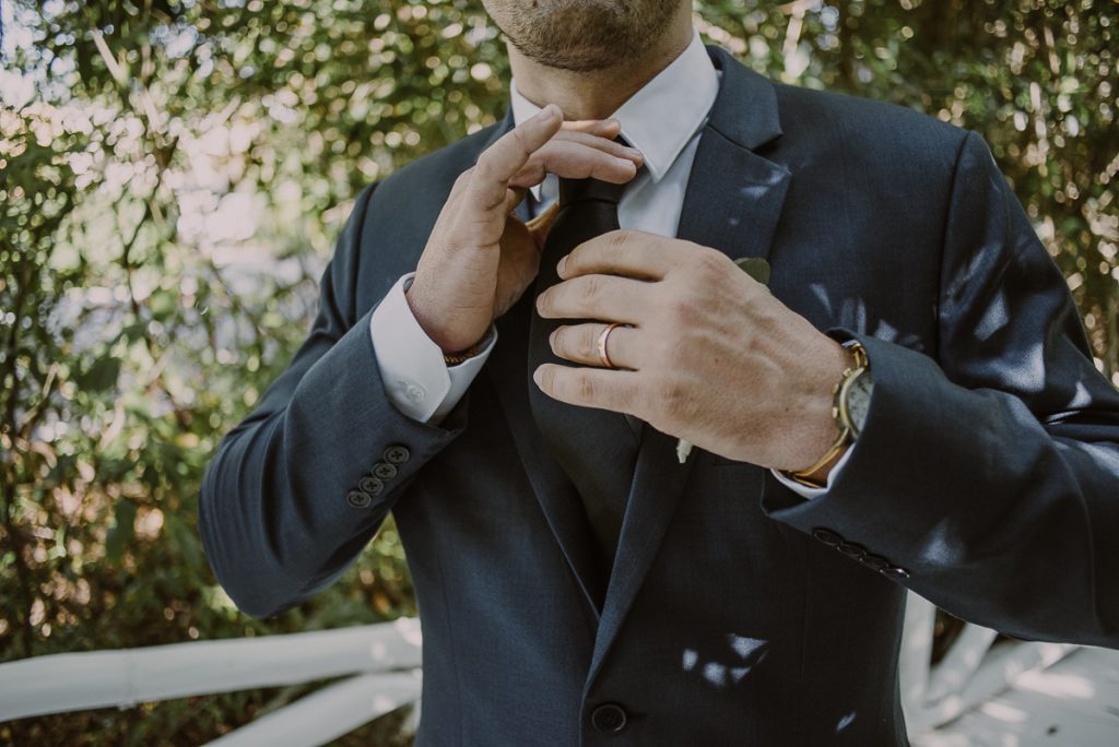 Groom portraits at Banyan Tree Mayakoba, Mexico. Caro Navarro Photography