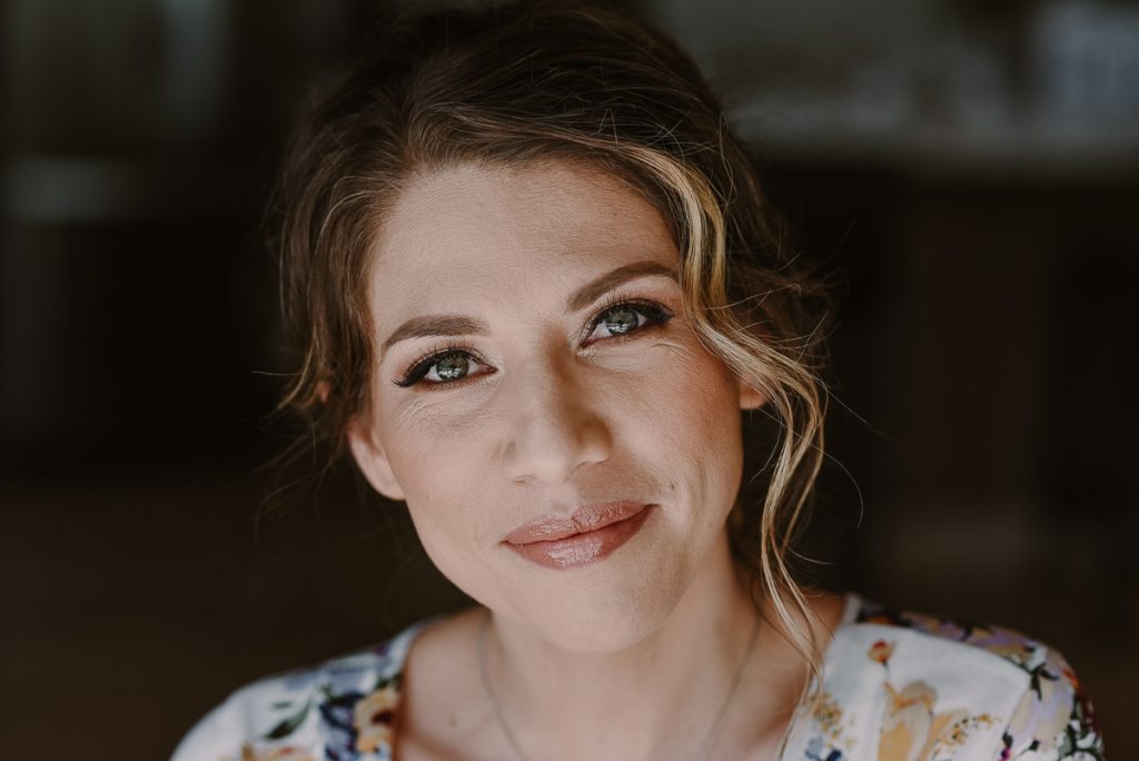 Bridal portraits with natural light at Heritage Fairmont Mayakoba by Caro Navarro Photography