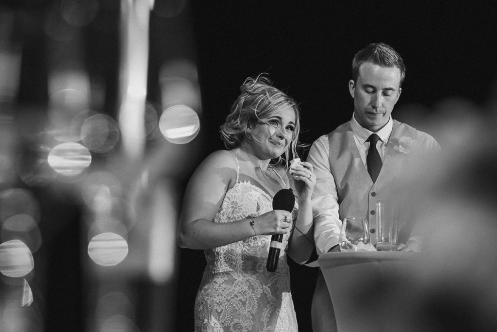 Wedding speeches at Moon Palace Nizuc reception. Caro Navarro Photography