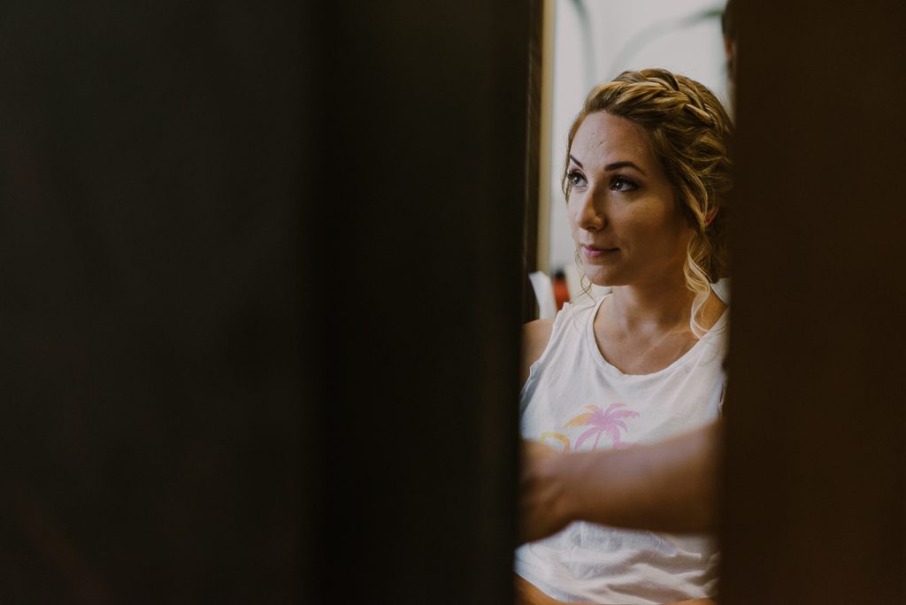Boho bridal updo by Now Sapphire Riviera Cancun Spa in Mexico. Caro Navarro Photography