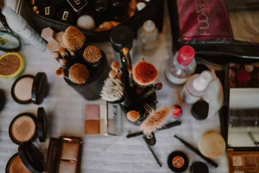 Makeup brushes at Heritage Fairmont Mayakoba by Caro Navarro Photography