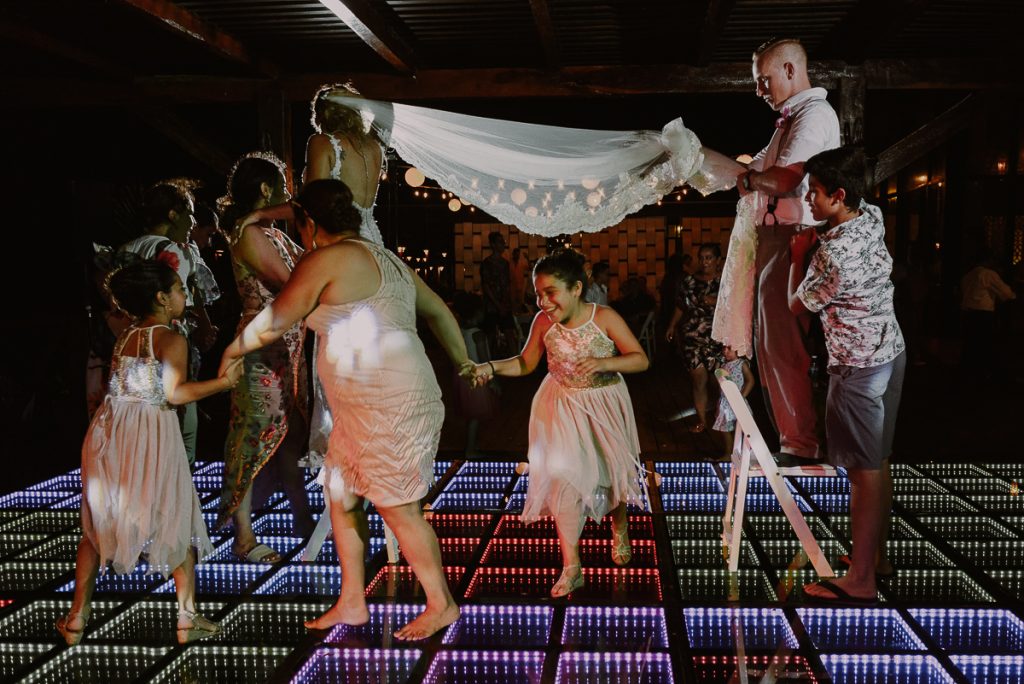 Now Sapphire Riviera Cancun Wedding Reception in Mexico by Caro Navarro Photography