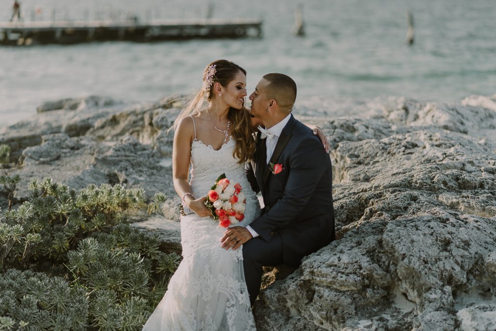 Destination Bride and groom beach portraits. Riu Caribe wedding by Caro Navarro Photography
