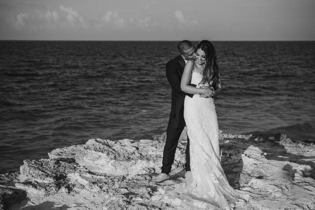 Bride and groom black and white portraits. Riu Caribe destination wedding by Caro Navarro Photography