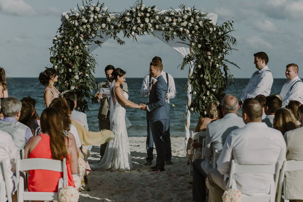 Romantic Royalton Riviera Cancun wedding by Caro Navarro Photography