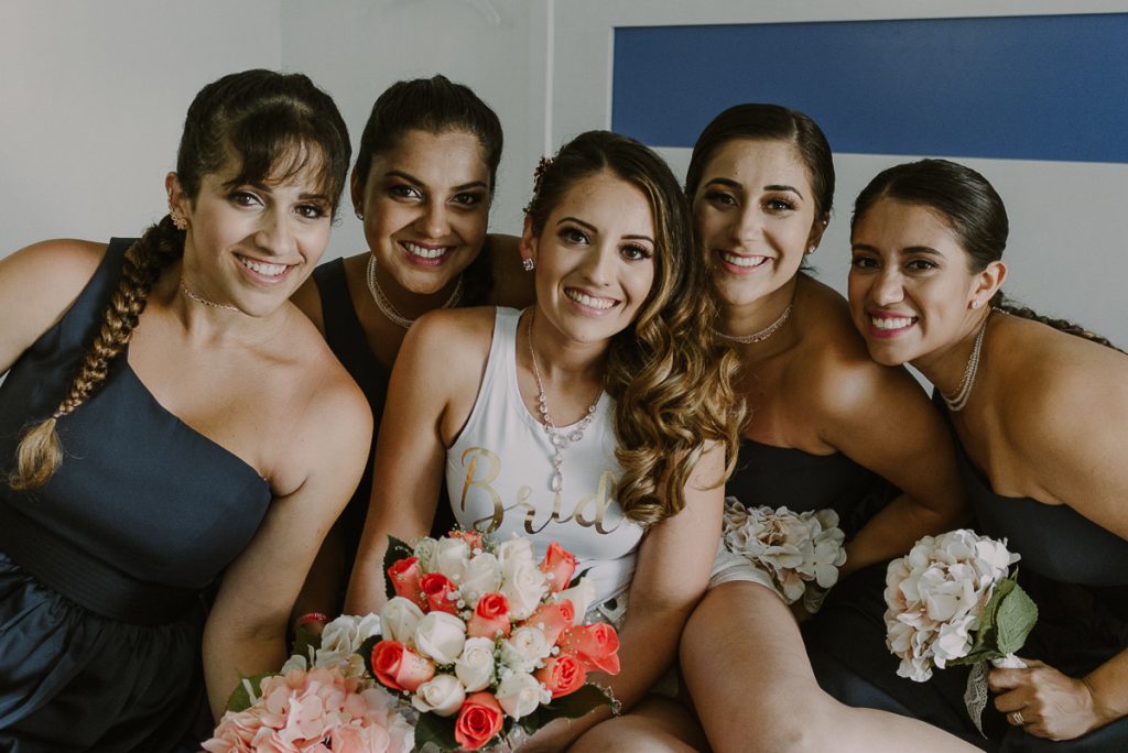 Bride and bridesmaids portraits at Riu Caribe, Cancun, Mexico. Caro Navarro Wedding Photography