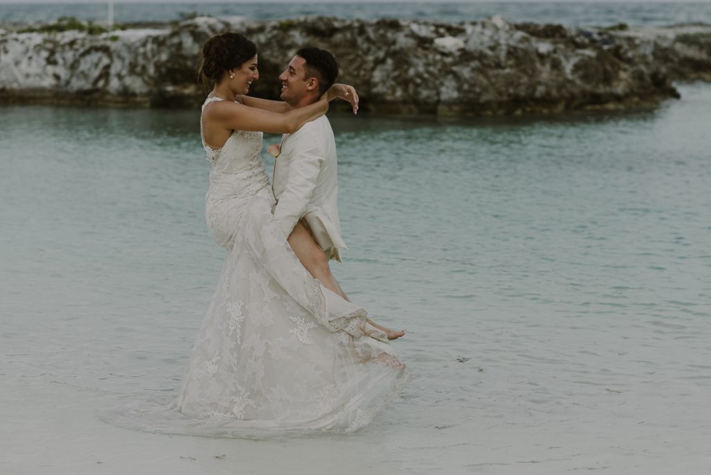 Hard Rock Riviera Maya beach trash the Dress Session in Mexico by Caro Navarro Photography