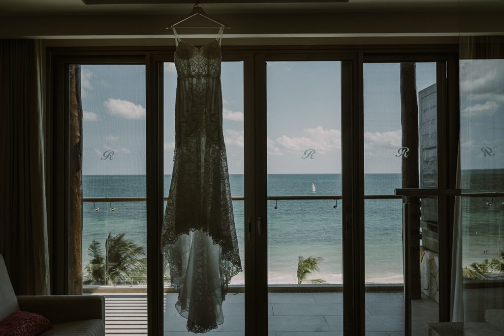 Wedding dress with lace at Royalton Riviera Cancun Wedding. Caro Navarro Photography
