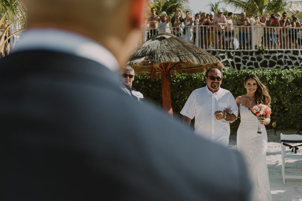 Here comes the bride. Riu Caribe Cancun Wedding by Caro Navarro Photography