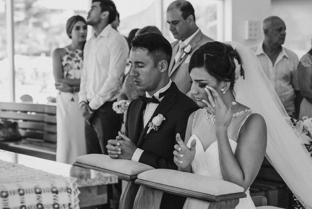 Emotional bride at Hard Rock Riviera Maya Wedding in Mexico. Caro Navarro Photography