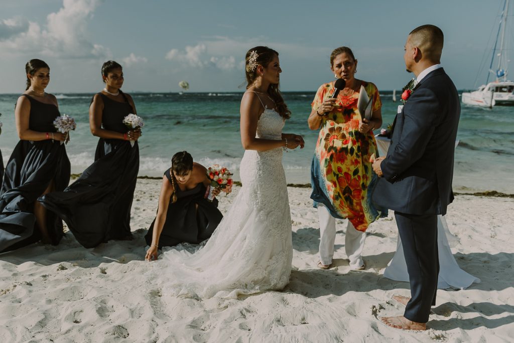 Riu Caribe Cancun beach destination wedding by Caro Navarro Photography
