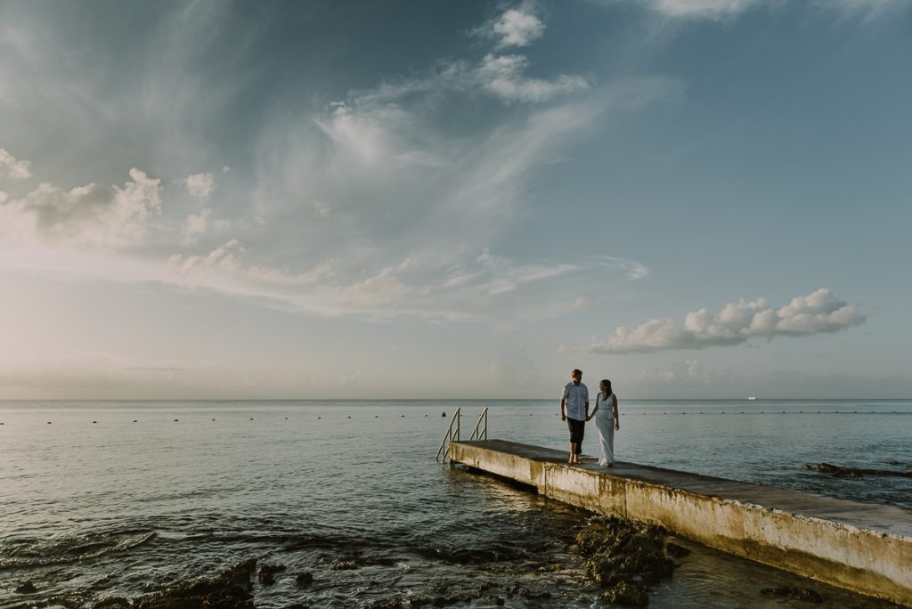 Beach trash the dress session at INTERCONTINENTAL PRESIDENTE COZUMEL RESORT SPA by Caro Navarro Photography