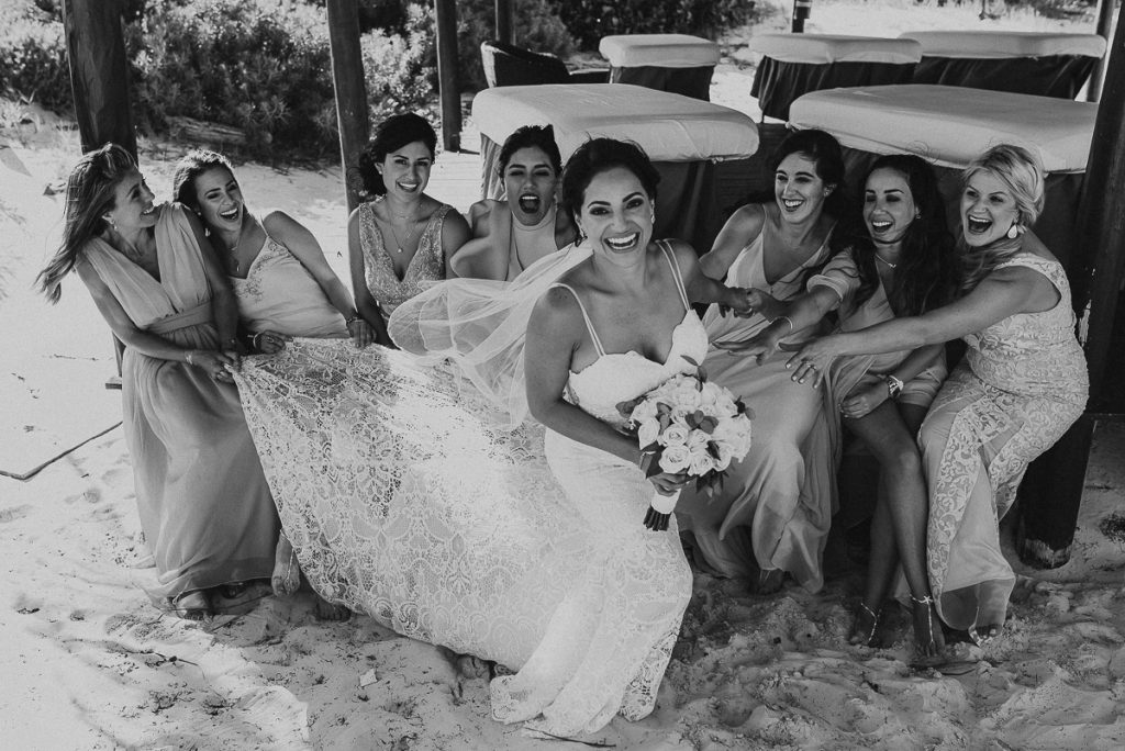 Fun bridal party shots at Royalton Riviera Cancun Wedding. Caro Navarro Photography